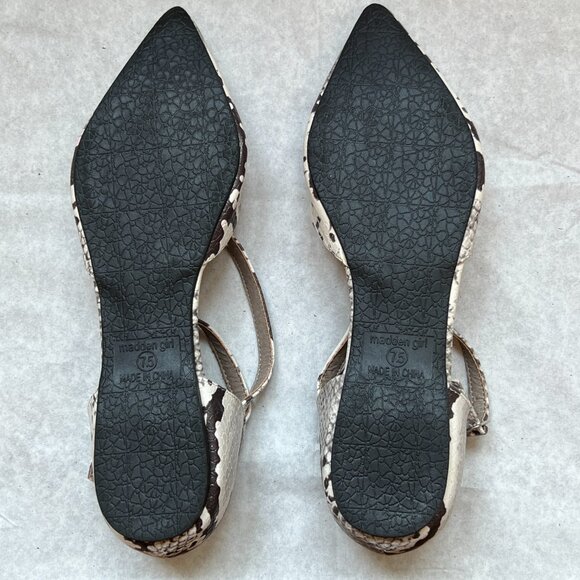 Madden Girl Women's Gray/Black Emeline Pointy Toe Snake Print Flats Shoe, Sz 7.5 - Picture 12 of 12